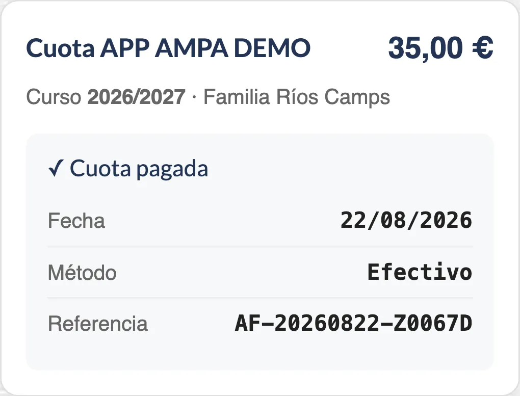Resguardo dentro de la App: el concepto y el importe arriba, y debajo la fecha, el método de pago y la referencia con la que reclamar si hace falta.